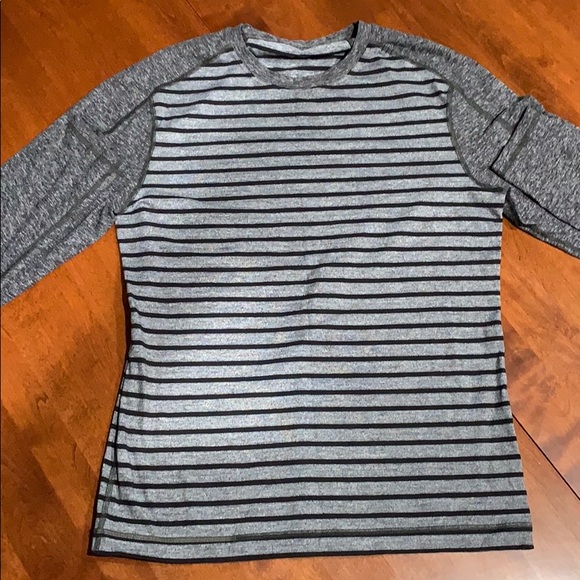 Lululemon Long Sleeve Shirt - Picture 2 of 5